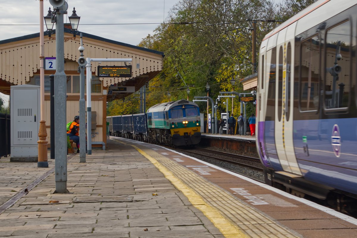 MarnixvKB's tweet image. Sheds galore at Hanwell and Acton

#GWML #ShedWatch #BritishRail