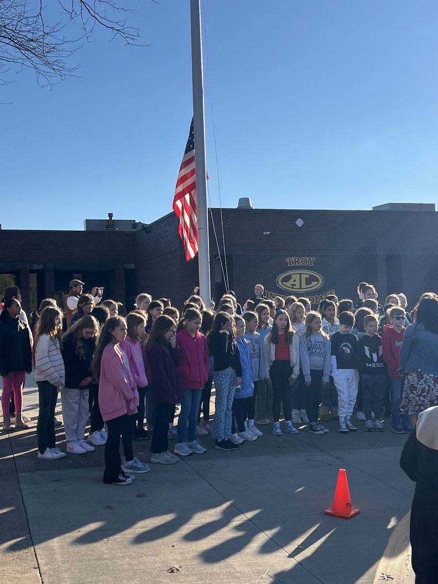 Theresa Lengel tweet media