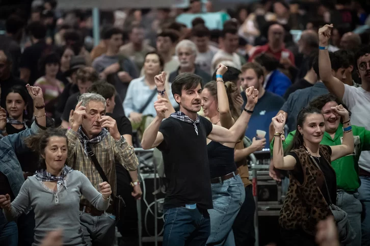 [#DIAPORAMA] <a href="/Lurrama/">Lurrama</a> 2024, une conclusion en beauté
#Lurrama #PaysBasque #agriculture #durable
mediabask.eus/fr/info_mbsk/2…