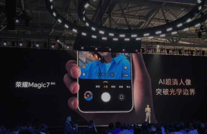 osalman2's tweet image. Here's the buzz around Omar Salman!