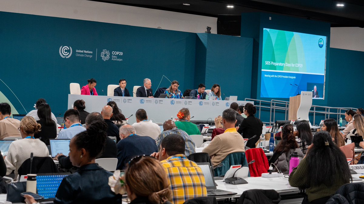 EbenBright1's tweet image. As #COP29 begins today we demand more than just words. It's time for world leaders to make real and tangible change. Every action must matter . We look forward for impactful dialogue 

#WhatHasChanged   #COP29Azerbaijan