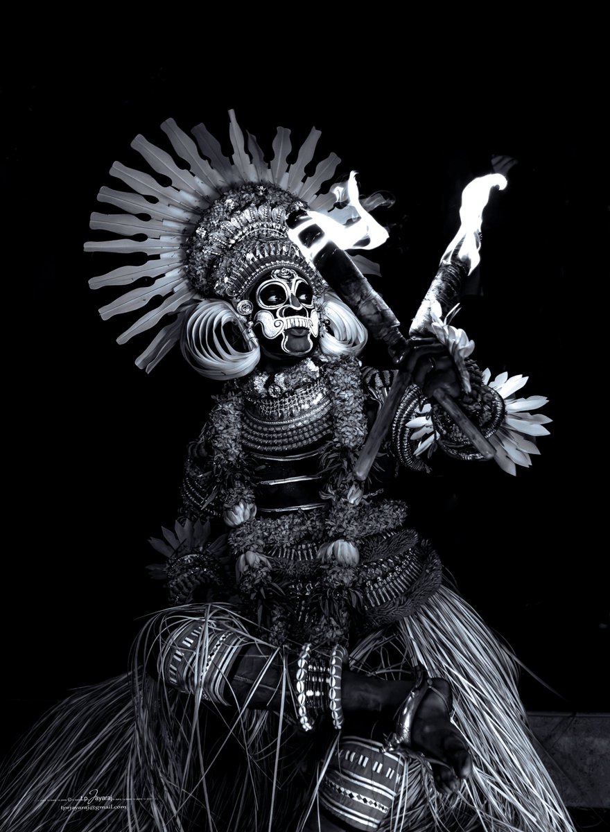tprjayaraj's tweet photo. @RufusPlay1 BLACK or WHITE     Available

@vitruveochain
Buy now for $500       A shot from the Theyyam festival celebrated in the parts of Kerala. This particular form is called Karim Gulikan and its one of the rarest of the Theyyam form.  https://t.co/96raYKAeiC https://t.co/E5C0gQKItm