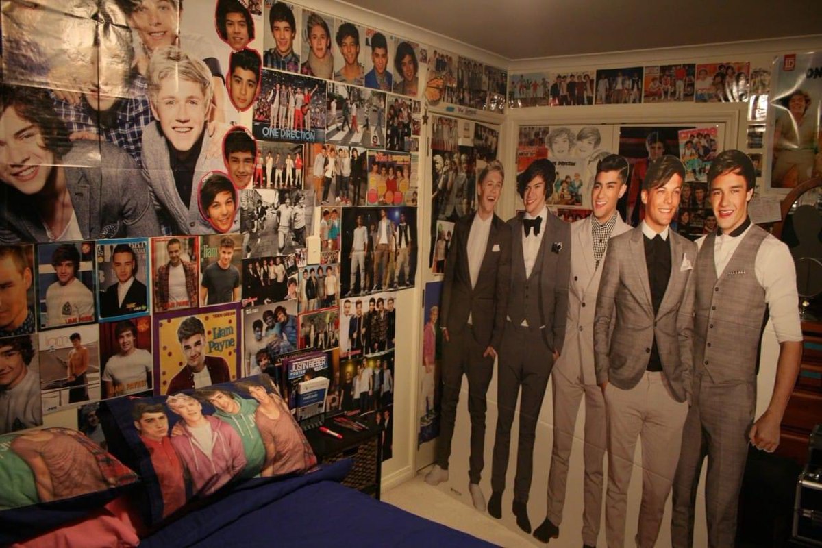 pov: mi cuarto en el 2012