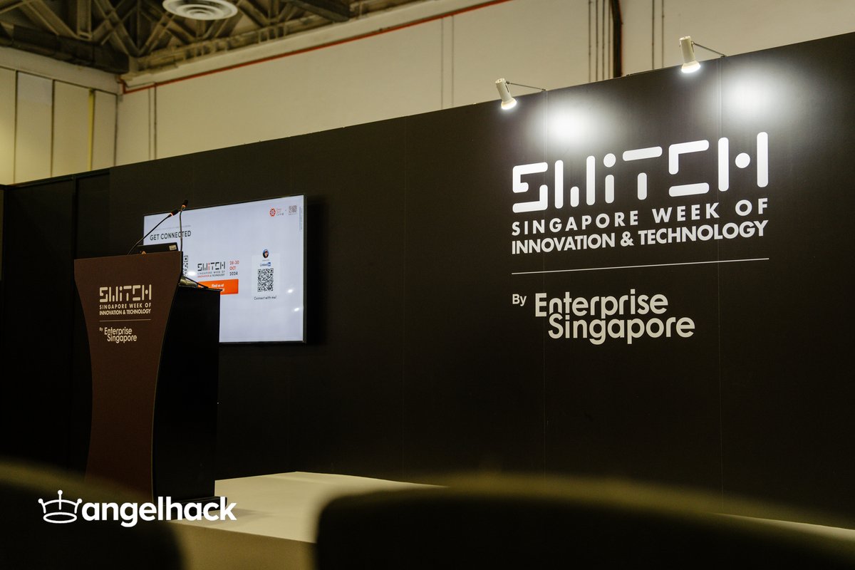 zuess05's tweet image. Proud to have represented #Bangalore at the #HackGlobal Grand Finale in Singapore! 🌏

After winning the Digital Empowerment Track at #HackBangalore, we joined the top 30 teams by @AngelHack , presenting our project to enhance revenue streams for lyf properties.