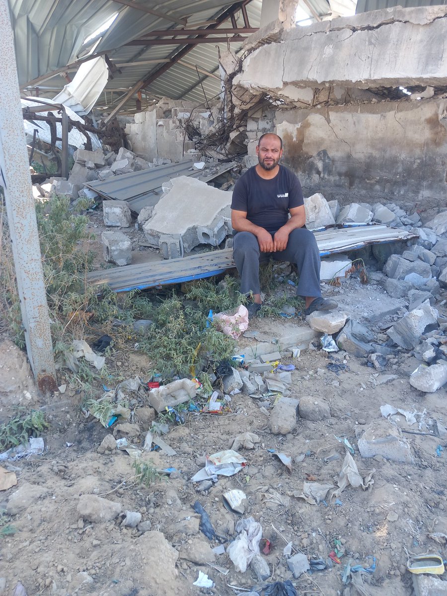 PLEASE DON'T SKIP ME :((

My account has been restricted, 
So, my gfm doesn't appear to everyone! 
Please support my family gfm !!
by sharing and quoting and donating 💔🙏🏻🚨

Please, Leave a comment 🇵🇸 or 🍉
gofund.me/b05ddddf