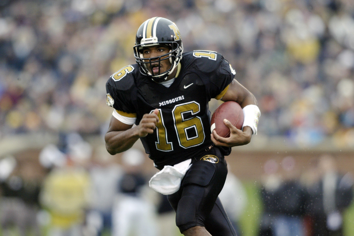 StLouisPR's tweet image. Ready for some football? Still time to register for class on History of Mizzou Football 1:30pm Thurs. Nov 14 at Oasis 50 Gay Ave. in Clayton MO. Walk-in, or register or attend online st-louis.oasiseverywhere.org/.../mizzou-foo…
#mizzou #mufootball #Tigers