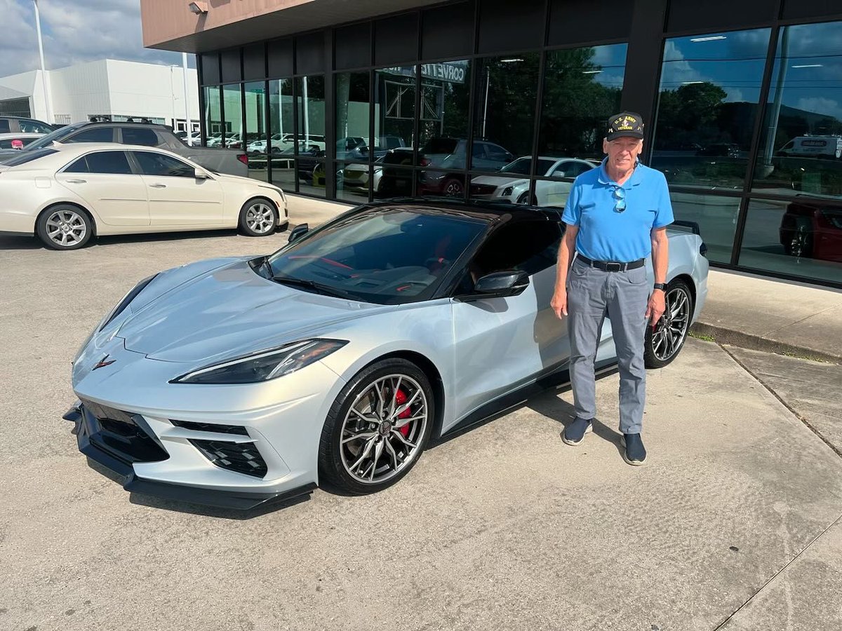 corvette_world's tweet photo. Congratulations to John on another Corvette from Corvette World Houston 2023 Silver Flare Corvette Stingray Convertible #corvetteworldhouston #corvette #c8corvette #c8convertible #c8stingray #corvettelifestyle #corvettefamily #corvettesofinstagram https://t.co/emDJix87lB