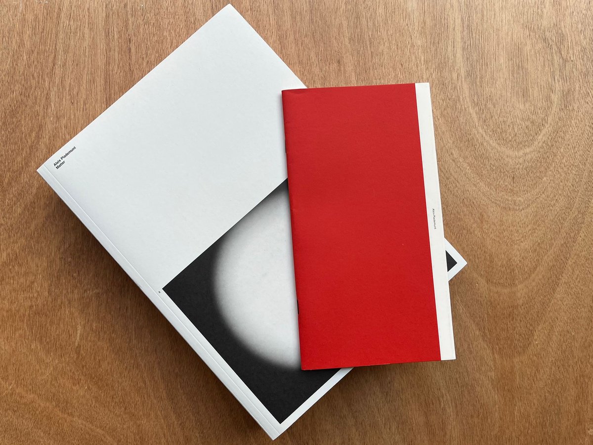 📚Al llarg de les darreres setmanes hem incorporat a l’arxiu una sèrie de publicacions d’artistes del territori que ben aviat tindrem disponibles per a la seva consulta. La majoria formaran part de la Fira d’Edicions d’Hivern, que celebrarem el dissabte 21/12 al Bòlit_PouRodó! 👇