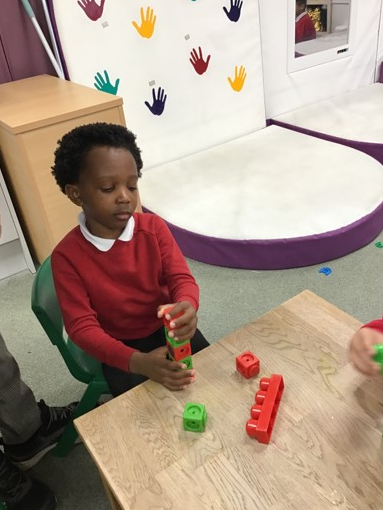 LapagePrimary's tweet photo. In our Maths lesson in Nurture the children have been working on shape, object permanence and pattern.
#LapagePrimary #Mathematics #LearningJourney https://t.co/TcTm9QHcHO