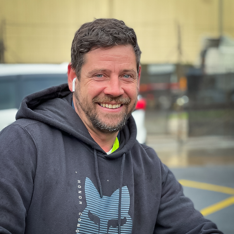 #Australian people in pictures 🙆‍♂️🙆‍♂️🇦🇺⁠
1. ⁠#Koala hospital in #PortMacquarie ⁠
2. ⁠Standup comedy show in #Brisbane⁠
3. ⁠Friendly car towing guy⁠ #Melbourne
⁠
polarsteps.com/AdrianSameli/1…
#asabbatical #sabbatical #travelportrait #australia #aussie