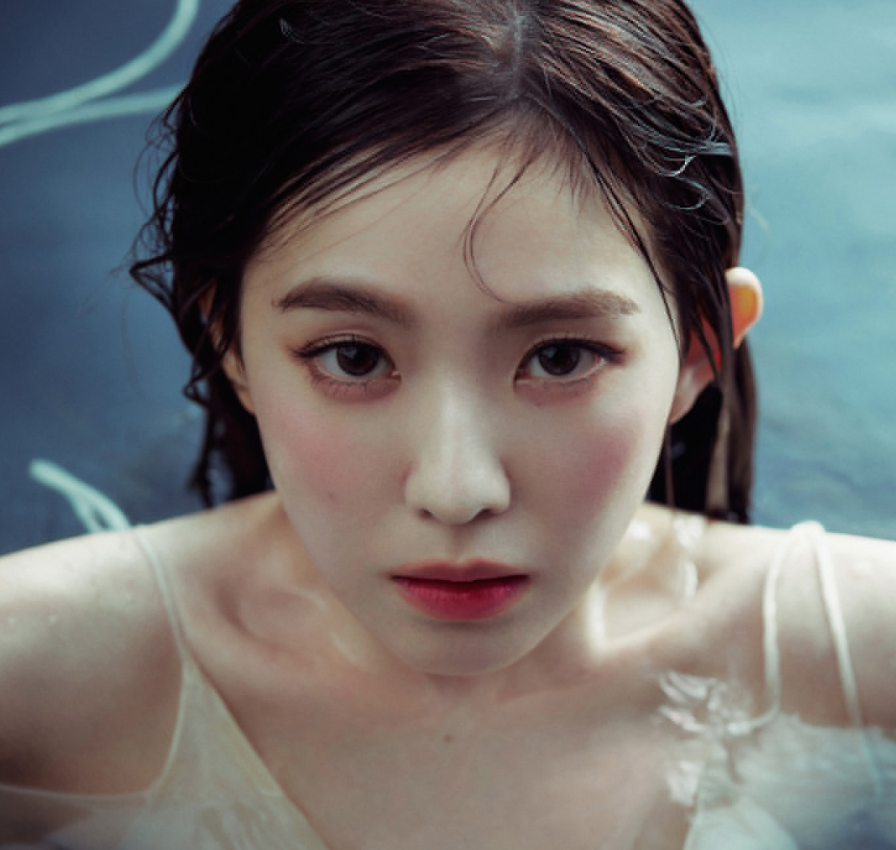 AboutMusicYT's tweet photo. Irene for her solo debut album, 'Like a Flower'. https://t.co/tH9DUcuRH2