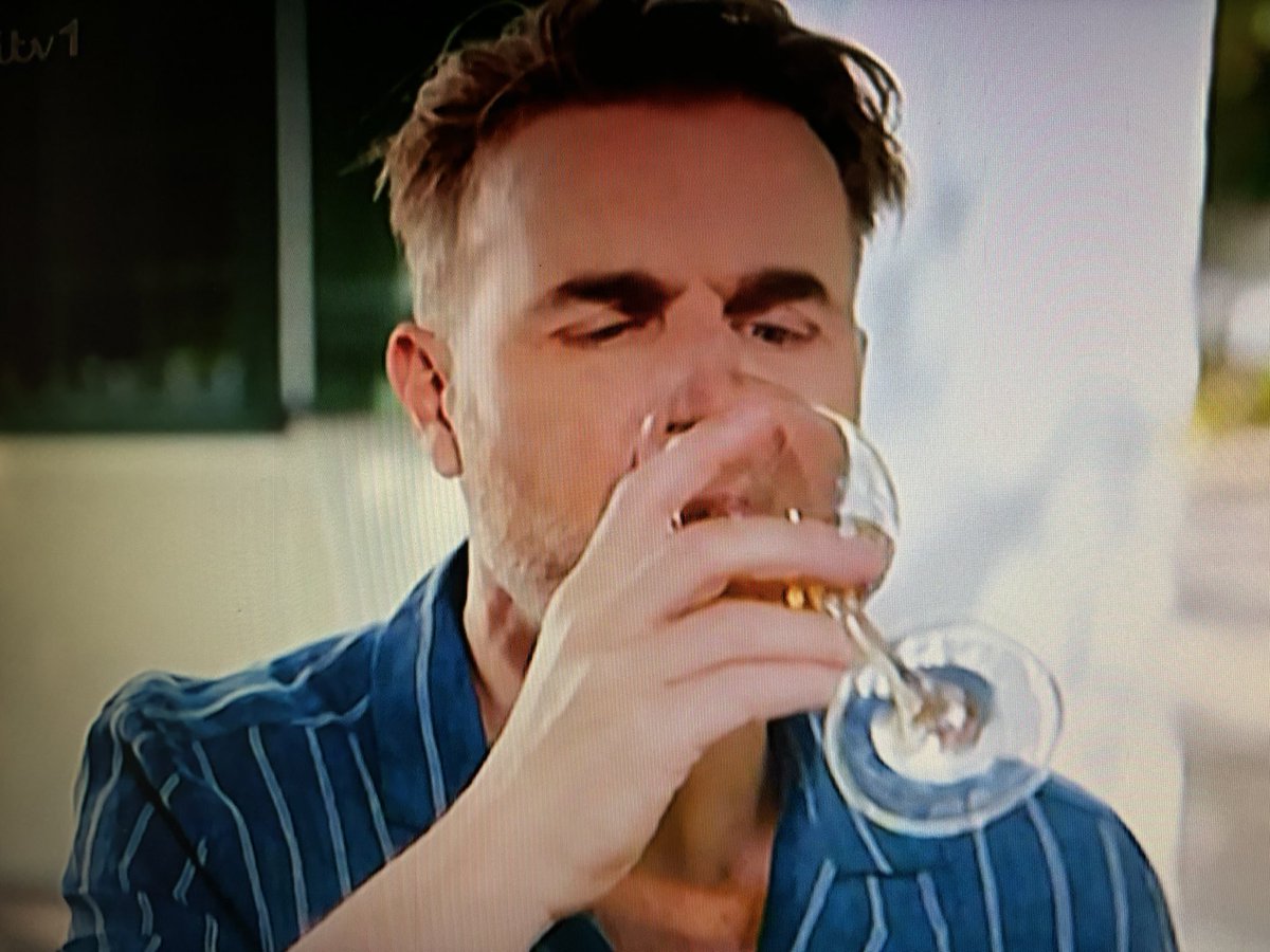 You definitely took me on a fantastic Gary Barlow’s Wine Tour today <a href="/GaryBarlow/">Gary Barlow</a> and I’m already hooked! 🍷 It’s jammed packed with some amazing food, the BEST wine around and fabulous scenery to go with it! 🧀🥧☀️ xxx