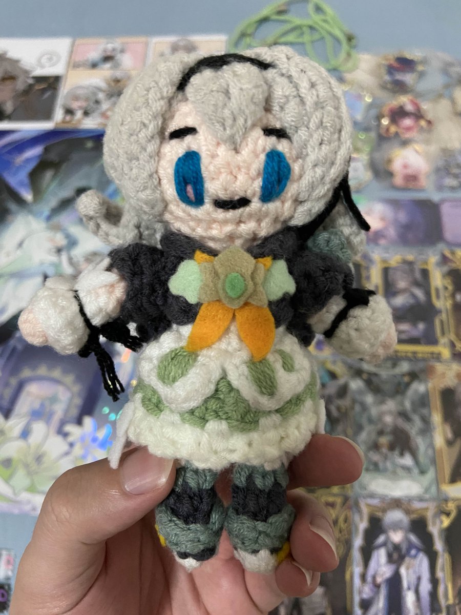 also id like to give a special thanks to <a href="/PiyoStoria/">piyo 🐥</a> for the Firefly crochet plushie that i commissioned!! idk where to begin..im honestly so happy like..i think this is the best thing ive ever received😭😭 LIKE I LOVE IT SO MUCH I COULD CRY JUST LOOKING AT IT AAAAAA THANK YOU SM