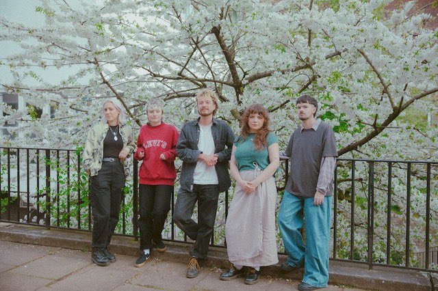 Five Favourites: Umarells getinherears.com/2024/11/11/fiv… 

Following the release of their dreamy debuy EP, we caught up with Manchester band Umarells about the five albums that inspire them the most! Have a read &amp; check out 'One More Day' here: