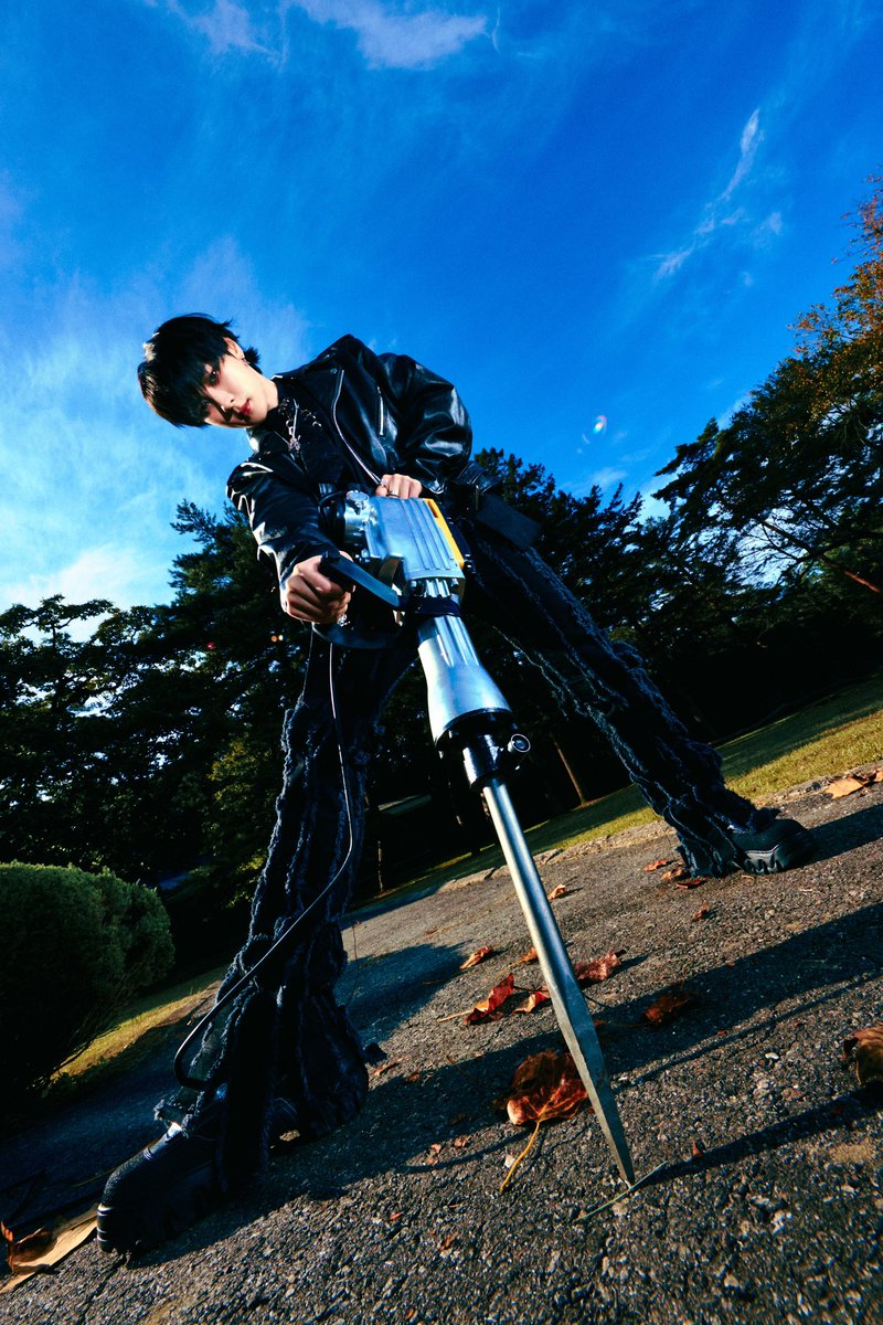 WayV The 6th Mini Album ‘FREQUENCY’ Image Teaser 1 #KUN

【FREQUENCY - The 6th Mini Album】 
➫ 2024.11.25 (CST/KST)

🖐️Pre-Release ‘HIGH FIVE’
➫ 2024.11.19 (CST/KST)

💿Pre-order
wayv.lnk.to/frequency

#WayV #威神V #FREQUENCY
#WayV_FREQUENCY