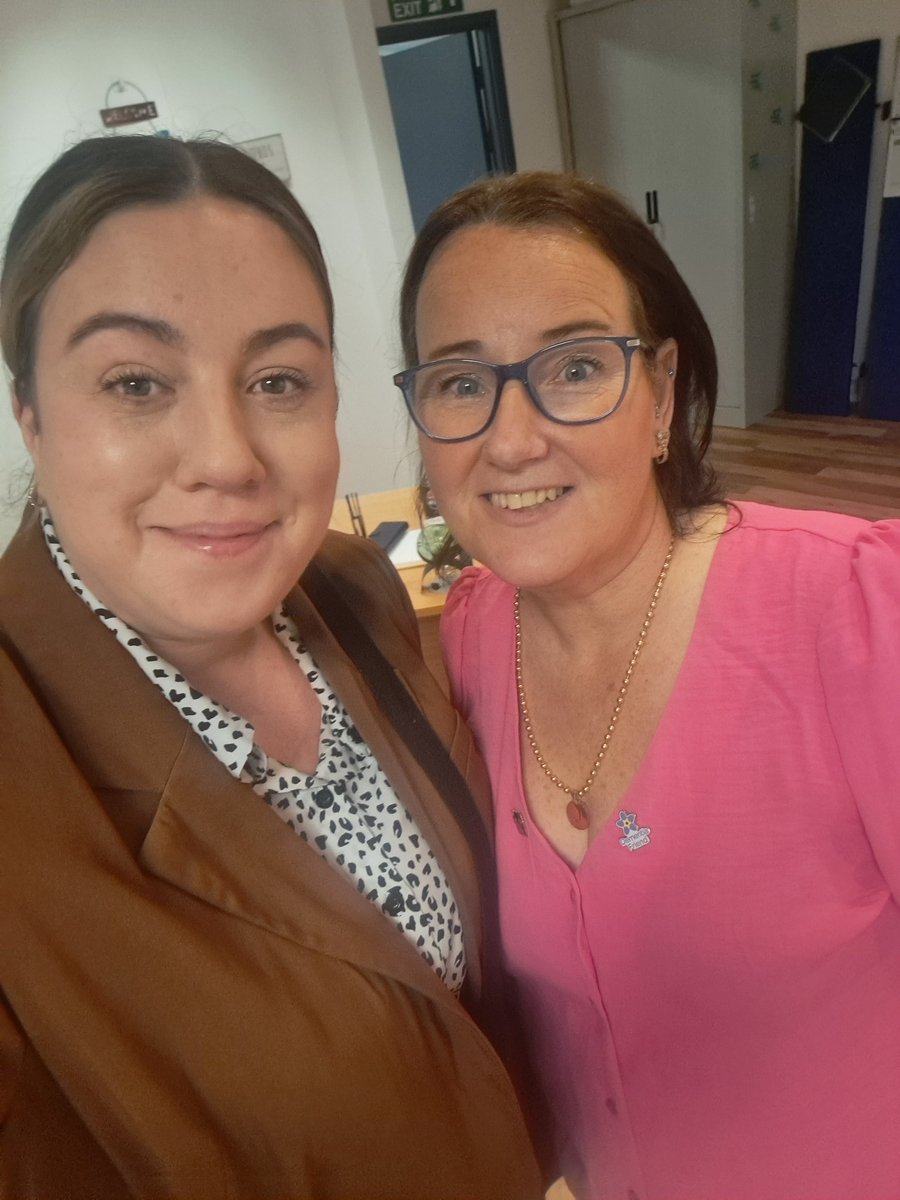 FocusDerry's tweet image. Lovely to attend the  @Nexus_NI  40th anniversary event at their new Derry office at Rockmills. Our own Focus participant Jacqui Clancy is the coordinator of their new RESET programme here, best of luck with the excellent work you do!