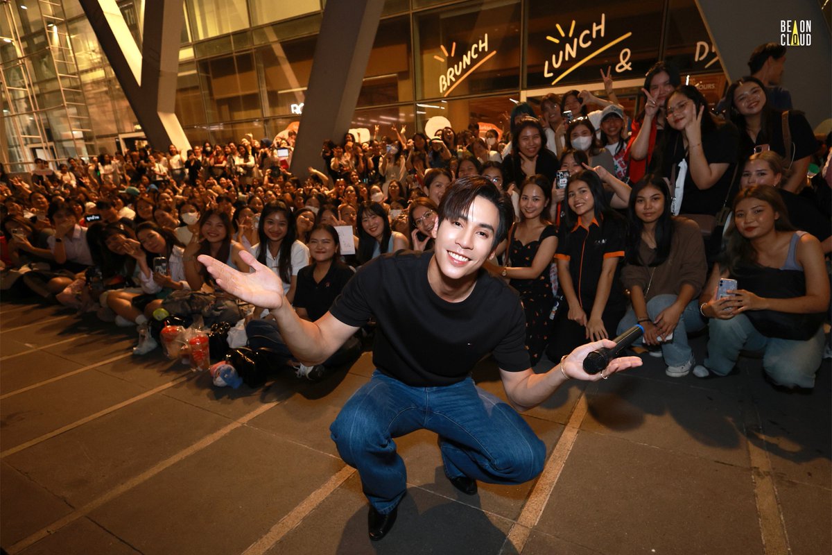 beoncloud_th's tweet photo. ขอบคุณแฟน ๆ ที่น่ารักที่ส่งกำลังใจให้ เจษ ที่งาน ISDIN: Expert in Photoaging ในวันนี้มาก ๆ นะคะ ✨😊🫶🏼 Good Night !

#ISDINXJES
#ISDIN #EXPERTINPHOTOAGING #3rdanniversaryISDIN https://t.co/DDemEv3IDk