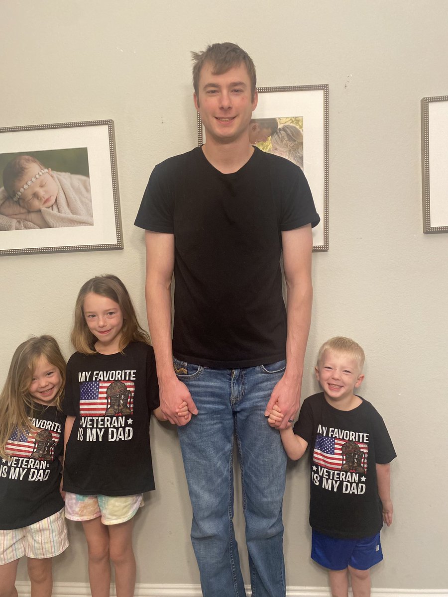 Happy Veteran’s Day to our favorite army man🇺🇸