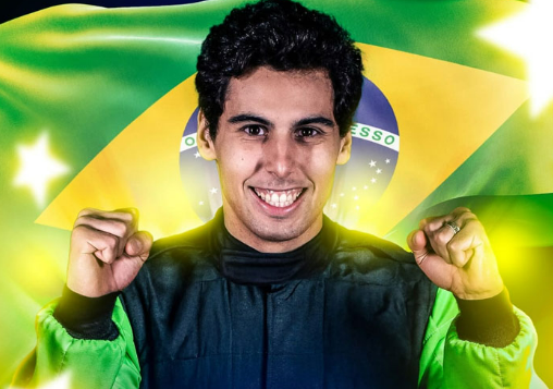 blog_formula1's tweet photo. QUEM CONSEGUIU INGRESSO E VAI VER O BORTOLETO AO VIVO EM INTERLAGOS JÁ TACA O RT/QUOTE AQUI https://t.co/mbWDq9JxZZ