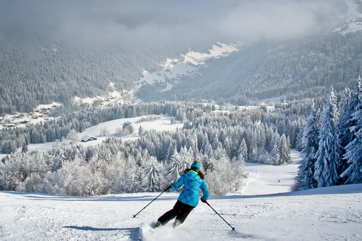 Why book your ski holiday in Morzine early? There's never a bad time to plan your next ski holiday and we have great ideas and tips to save you time and money.

Read more here: seemorzine.com/news/book-ahea…

#seemorzine #morzine #lesgets #skimorzine #skiholiday