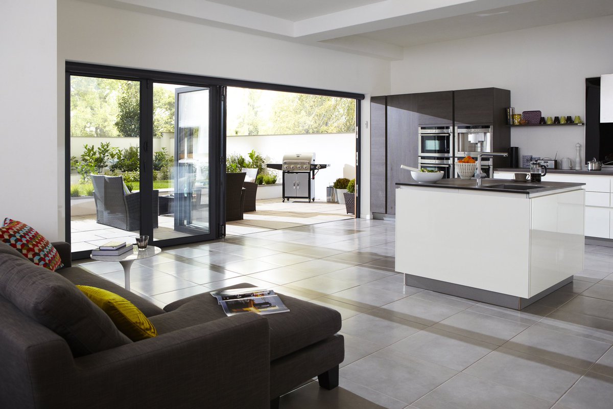 The Window Centre tweet media