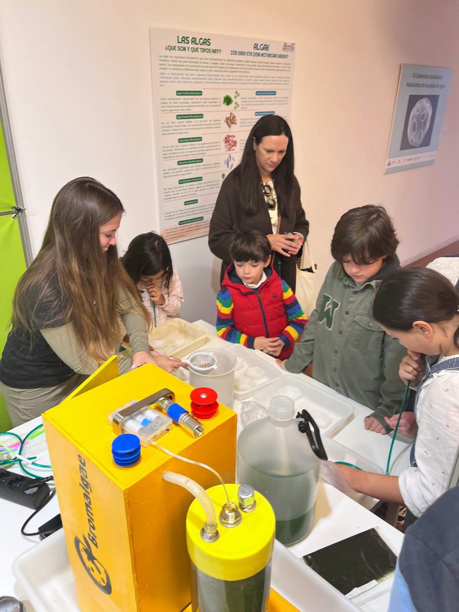 Amaitu da #ZientziaAstea 2024 🙌🏾🙌🏾

Eskerrik asko aste honetan zehar gure txokotik pasatu zareten guztioi! 

🦠🪸🔬