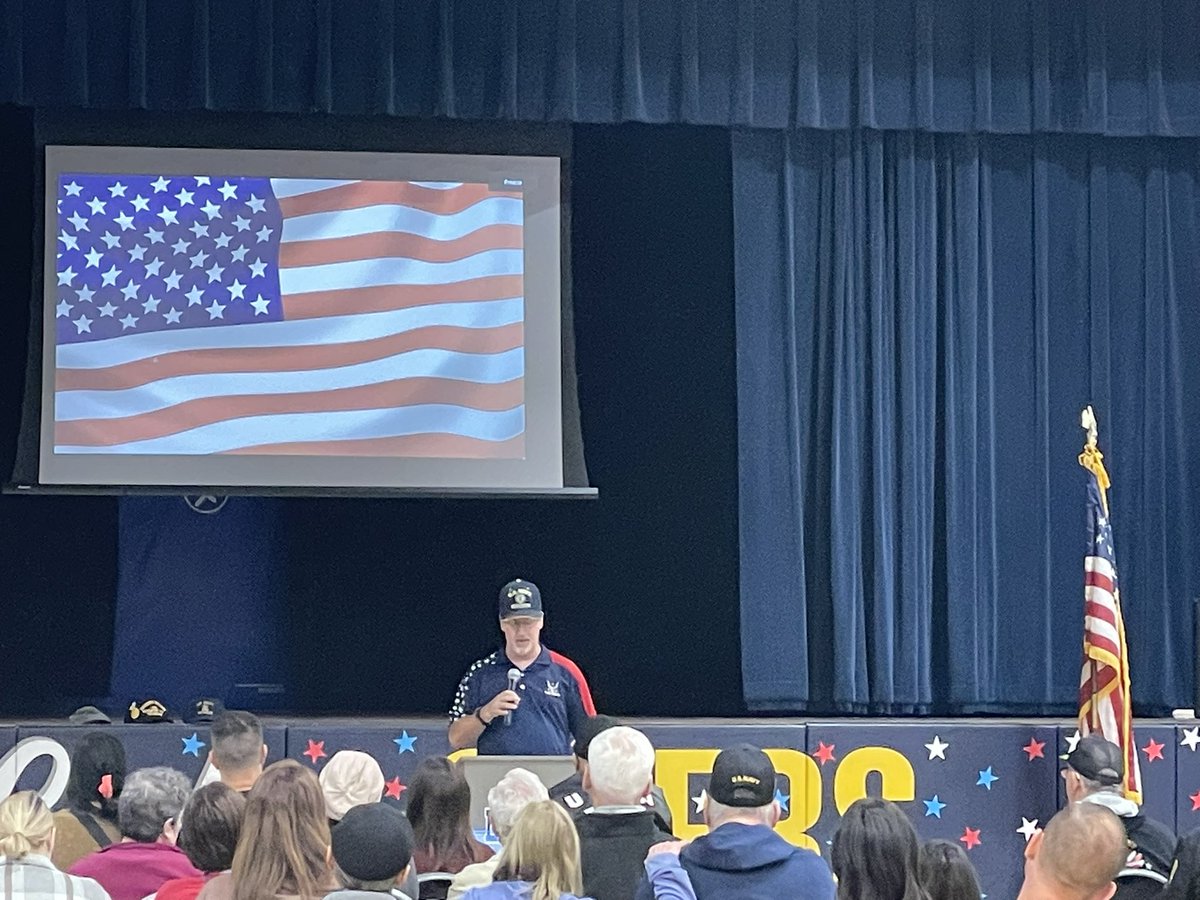 Celebrating #VeteransDay with an AMAZING assembly &amp; two amazing guest speakers who shared their stories <a href="/LudwigSchool/">Ludwig School</a> ! #ThankYouVeterans #BeABulldog