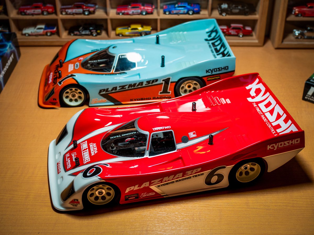 やっぱり京商ビンテージ1/12にはクローズドボディが必要だと思う… 塗装