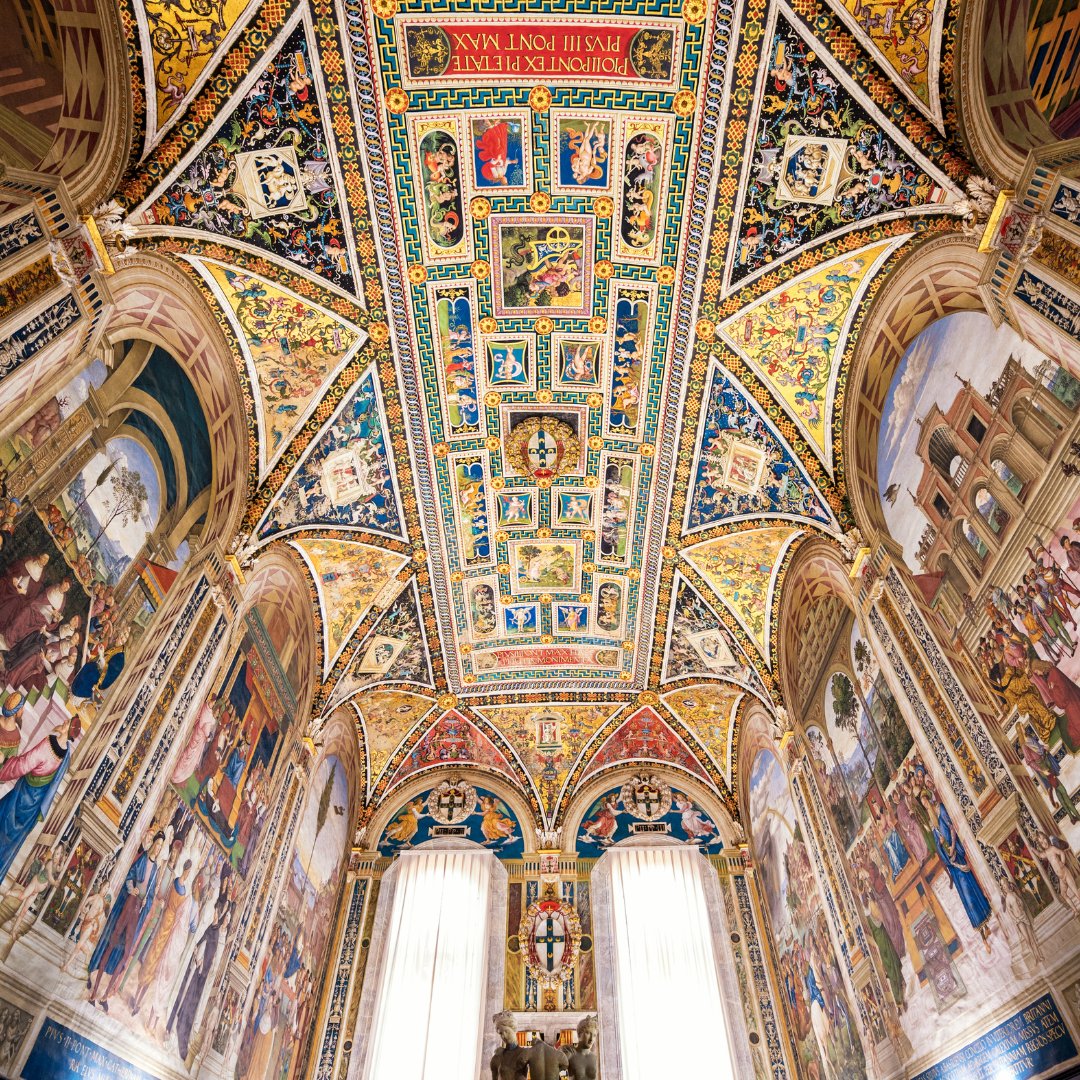 🖌️ Gli affreschi della Libreria Piccolomini a Siena sono un viaggio nel Rinascimento. Pronti a rimanere incantati?

🧳 Scopri altri consigli per #viaggiinauto sul blog #Informaviaggi ➡️ buff.ly/3yaPe4j 

#ontheroad