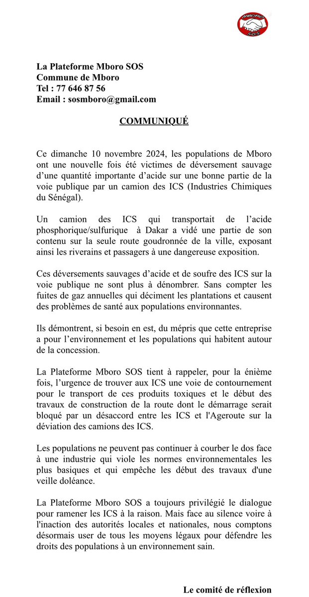 autruicomoi's tweet photo. Encore un déversement sauvage d’acide phosphorique/sulfurique des ICS sur la voie publique à #Mboro ce dimanche 10 novembre 2024. Exposant les populations et l’environnement à des risques énormes. Une énième fois. Si ce n’est pas soufre ou fuite de gaz, c’est acide #StopICS https://t.co/ZPjIItmNrQ