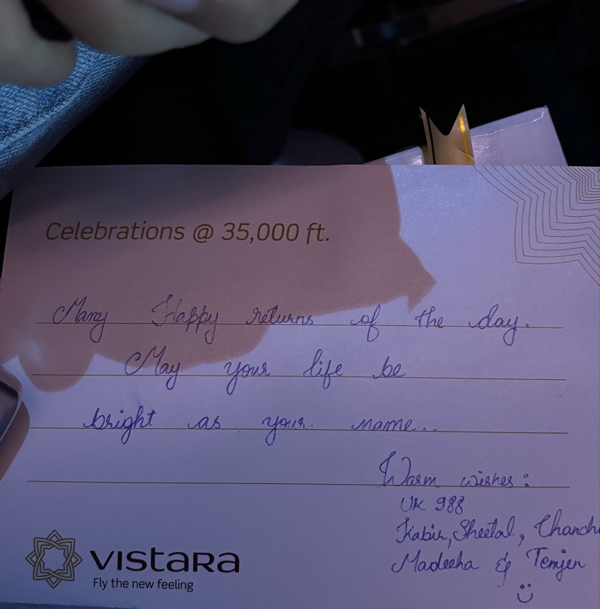 ChiragSamdaria's tweet photo. Never thought a brand departing could make me sad. @airvistara  you’ve set a remarkable benchmark of quality and consistency, kudos to the entire team. Always felt a sense of belonging when I flew Vistara. https://t.co/jHKBOxQNeD