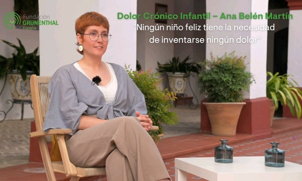 dolorinfantil's tweet image. 📽🩵 Ana Belén Martín, quien padece #dolorcrónico desde los 4 años, cuenta en este vídeo de #FundaciónGrünenthal, que trabaja para visibilizar la enfermedad, los desafíos físicos y emocionales que enfrentan los niños y las niñas que la sufren:
▶️ fundaciongrunenthal.es/fundacion/con-…