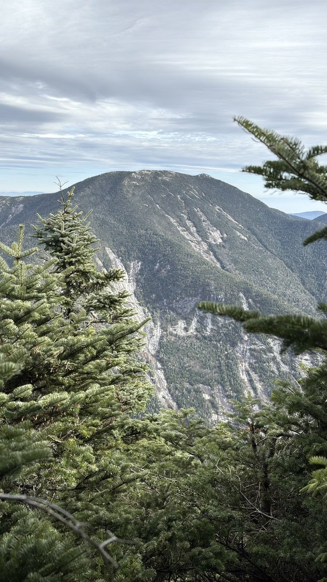 NickRodick's tweet image. Completed Bear Den to Dial and Nippletop mountains yesterday (11/10/24). 14 miles, around 4000 feet elevation gain. Weather was amazing for November in the High Peaks of the Adirondacks. Some ice, yes, but virtually no snow yet! 
#adk #adklife #highpeaksadk