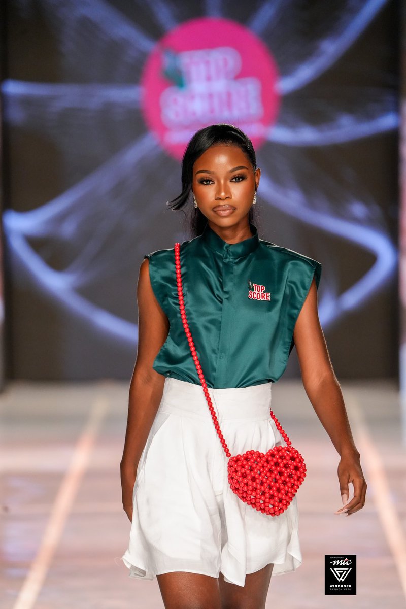 AinaRaizaKweyo's tweet photo. Did my thing on the runway✨🥹 ! Thank you so much Top Score X  #MTCWFW2024 https://t.co/KAVGkic1YC