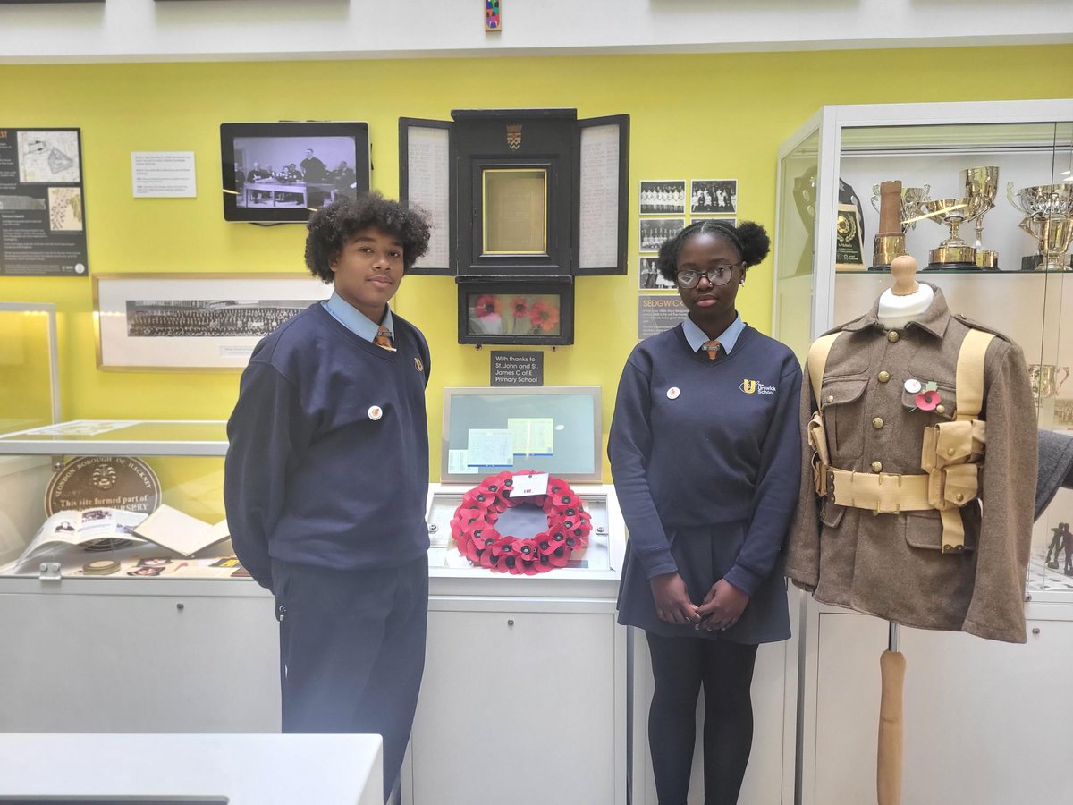 UrswickSchool's tweet image. Today we remembered the 61 former students of this school and one teacher, Mr Davies, who lost their lives in the First World War by placing a wreath at the war memorial that is at the centre of our school museum.