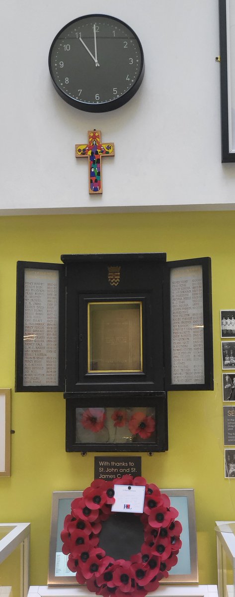 UrswickSchool's tweet image. Today we remembered the 61 former students of this school and one teacher, Mr Davies, who lost their lives in the First World War by placing a wreath at the war memorial that is at the centre of our school museum.