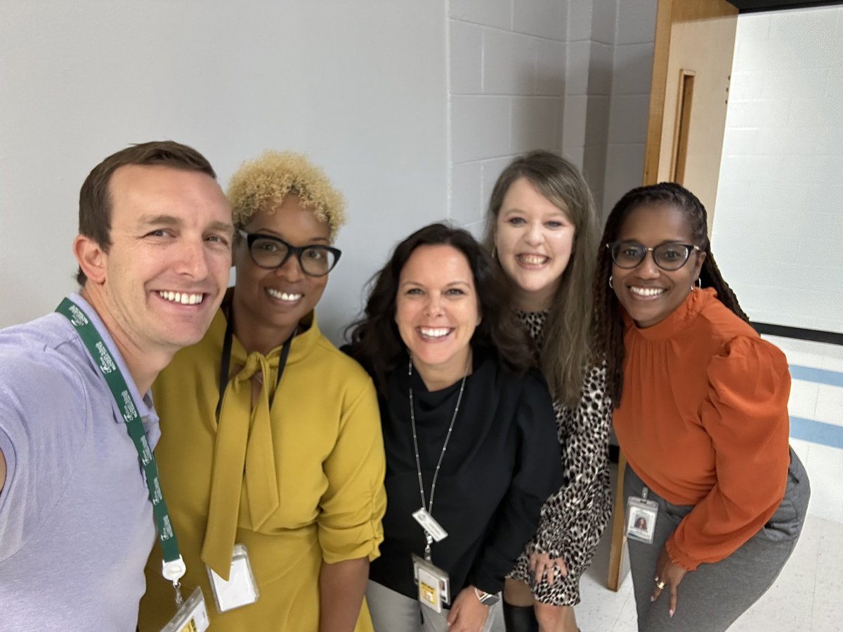 Kerri-Ann Williams (@kcwilliamsfcs) on Twitter photo We splashed 💦 into some great literacy instruction during our instructional walks <a href="/DolvinES/">Dolvin ES</a> this morning!
Explicit modeling ✅
Building knowledge ✅
Thanks for a great visit!
<a href="/NolesAdventures/">Mrs. Noles</a> <a href="/CarrieHalron/">Carrie Halron</a> <a href="/FultonZone6/">Brian P Downey</a> We splashed 💦 into some great literacy instruction during our instructional walks <a href="/DolvinES/">Dolvin ES</a> this morning!
Explicit modeling ✅
Building knowledge ✅
Thanks for a great visit!
<a href="/NolesAdventures/">Mrs. Noles</a> <a href="/CarrieHalron/">Carrie Halron</a> <a href="/FultonZone6/">Brian P Downey</a>