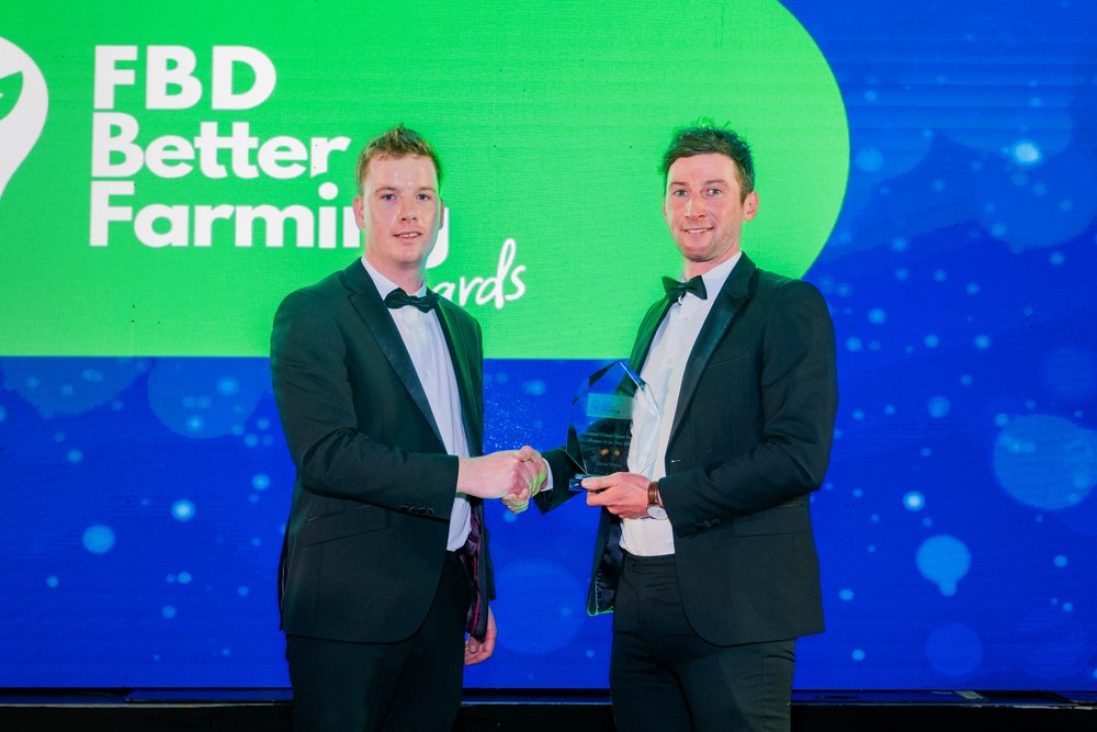 Germinal_Ire's tweet photo. Congratulations to David Dolan from Co. Mayo for winning the Germinal Climate Smart Pasture Farmer of the Year award.

Well done to all finalists, and special thanks to @Agri_InsiderIRL for organising such a great event!

Photo credit: Better Farming Awards https://t.co/Jypa9LWec2