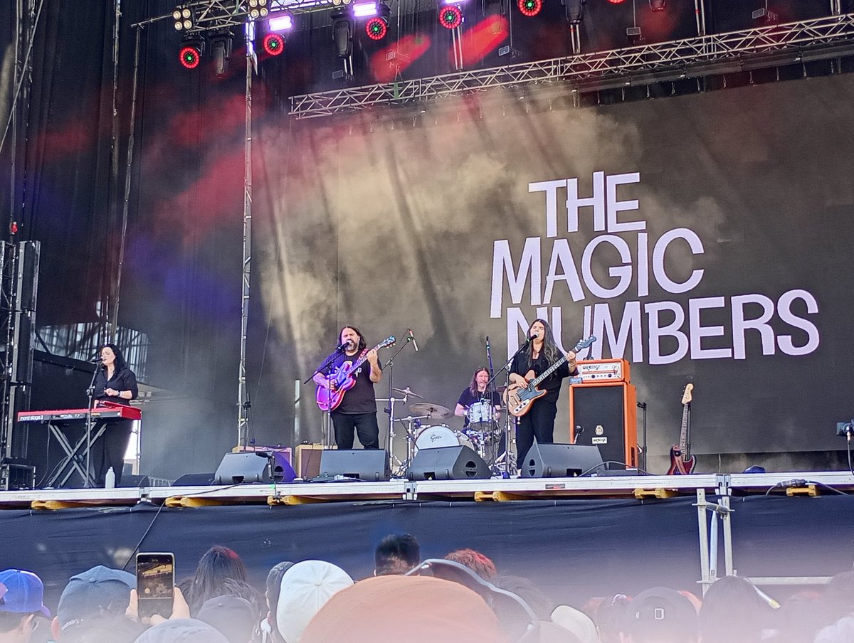 mex (@frankgrimers) on Twitter photo Magic numbers me regalaron 2 entras para ir a verlos y si ya era fan, ahora soy más fan . Los amo <a href="/themagicnumbers/">The Magic Numbers</a> Magic numbers me regalaron 2 entras para ir a verlos y si ya era fan, ahora soy más fan . Los amo <a href="/themagicnumbers/">The Magic Numbers</a>