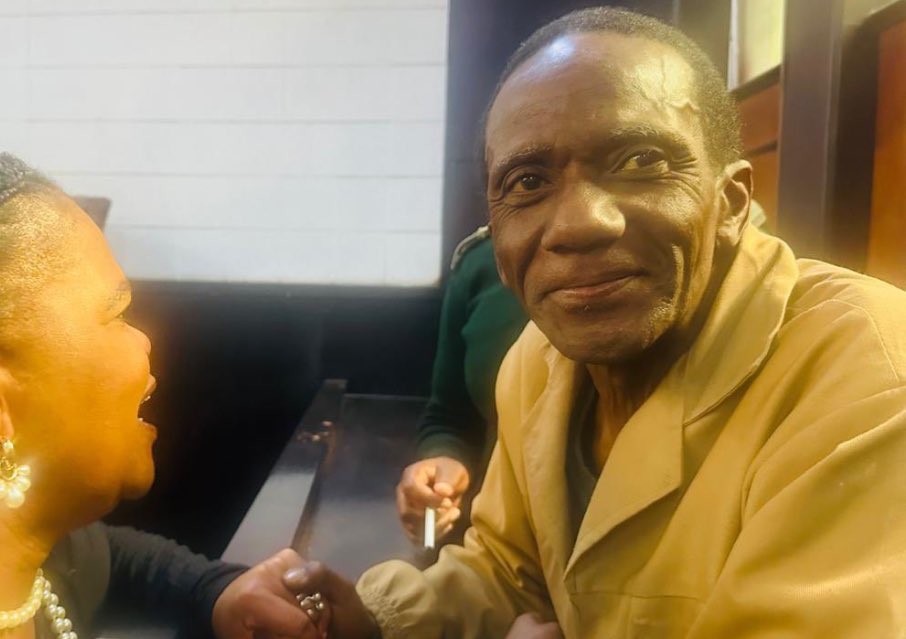 advocatemahere's tweet photo. 🔸The continued persecution of Sen @JamesonTimba and the #Avondale78 is a dark stain on our democracy. The Constitution says they’re innocent until proven guilty and have a right to bail. TJ is the supreme law. We must uphold it.
#FreeTimba
#FreeChibaya
#FreeTheAvondale78 https://t.co/7fOTNxRSrk