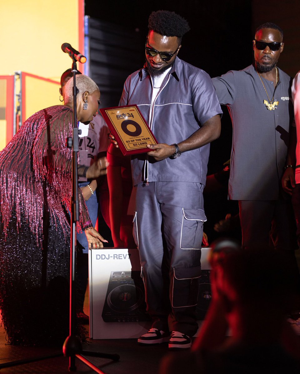 DjlordOTB's tweet image. Your 2-time DJ OF THE YEAR 🏆

📷: @ghmediahub 

#ontheboards
#musicforthegods