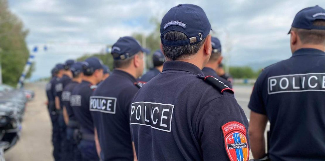 «Իրազեկ քաղաքացիների միավորումը» ներկայացնում է Հայաստանում իրավապահ մարմինների ամենակարևոր խնդիրներից մեկի՝ քաղաքացիների հետ համագործակցության վերաբերյալ զեկույցը:

Ավելին՝ uic.am/32188