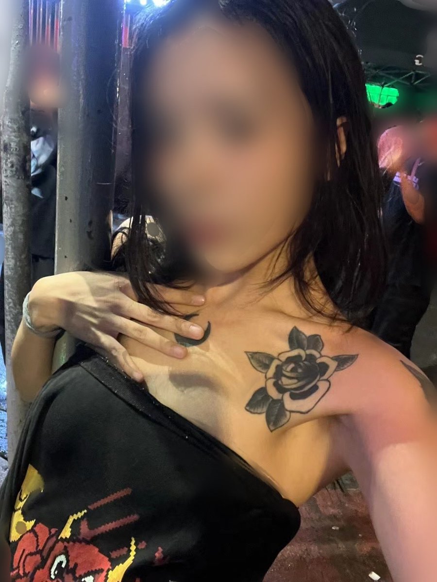 終於有時間post 返Halloween D 相😈