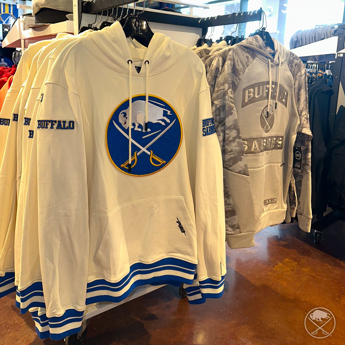 Happy Veterans Day! 🇺🇸

All Military Personnel can show their military ID at the Sabres Store or souvenir stands during today's game for 25% off your entire purchase!