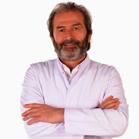 semsozkok's tweet photo. "Putlara tapınma! Saygı Allah'a olur" paylaşımı yapan Onkoloji Doktoru Mehmet Arslan, çıkarıldığı mahkemece tutuklandı.

İnanılır gibi değil. Kuzey Kore’de bile böyle bir adalet yok!

Yazık! https://t.co/VpnomS8oIy