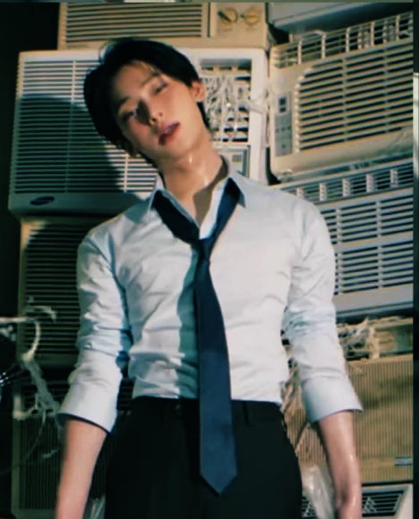 sunooforger's tweet image. I FEEL DIZZY