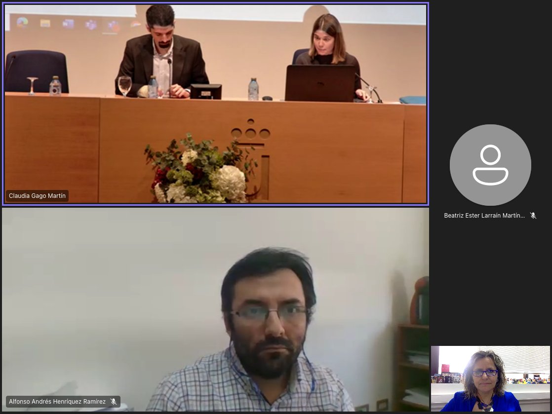 PaulinaAstrozaS's tweet photo. @LarrainBeatriz @ceeudeconce @juridicysocudec @udeconcepcion @tabitamoreno Exponiendo junto con @LarrainBeatriz y @AlfonsoHenriq20, gracias a la invitación del Dr. @SariasDavid, en la Universidad Rey Juan Carlos @urjc, España https://t.co/Fpp402uP31