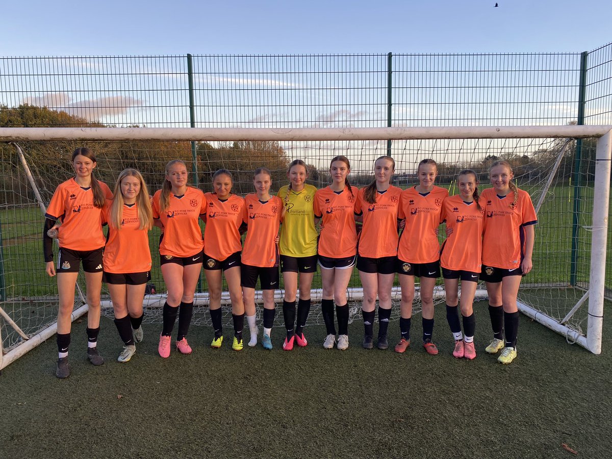 Park View School PE tweet media