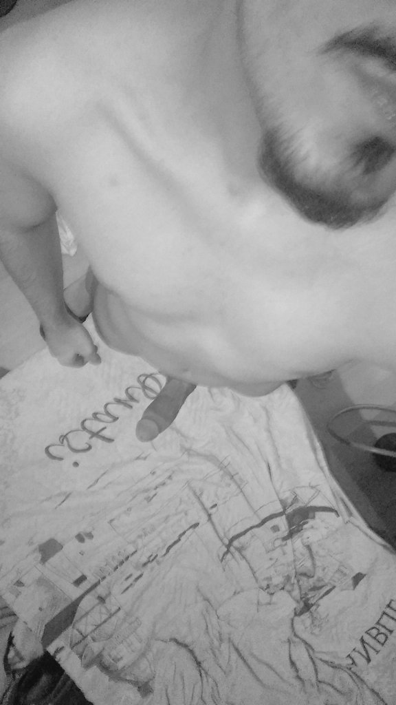 Çarşamba günü askere gidiyorum gitmeden uğurlamak isteyen var mı 😋 #pasif #bursapasif #bursaaktif #bursagay #gay #trans #sissy #jigolo #aktif