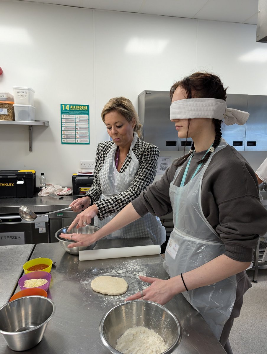 Claire Devenny tweet media